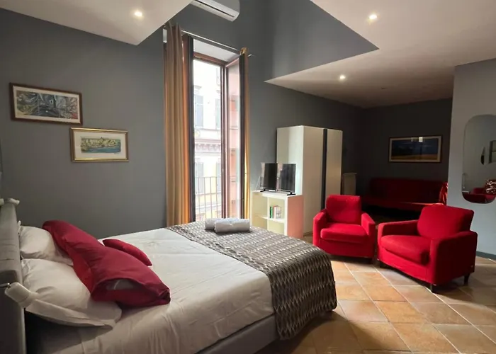 Naples Luxury Suites B&B